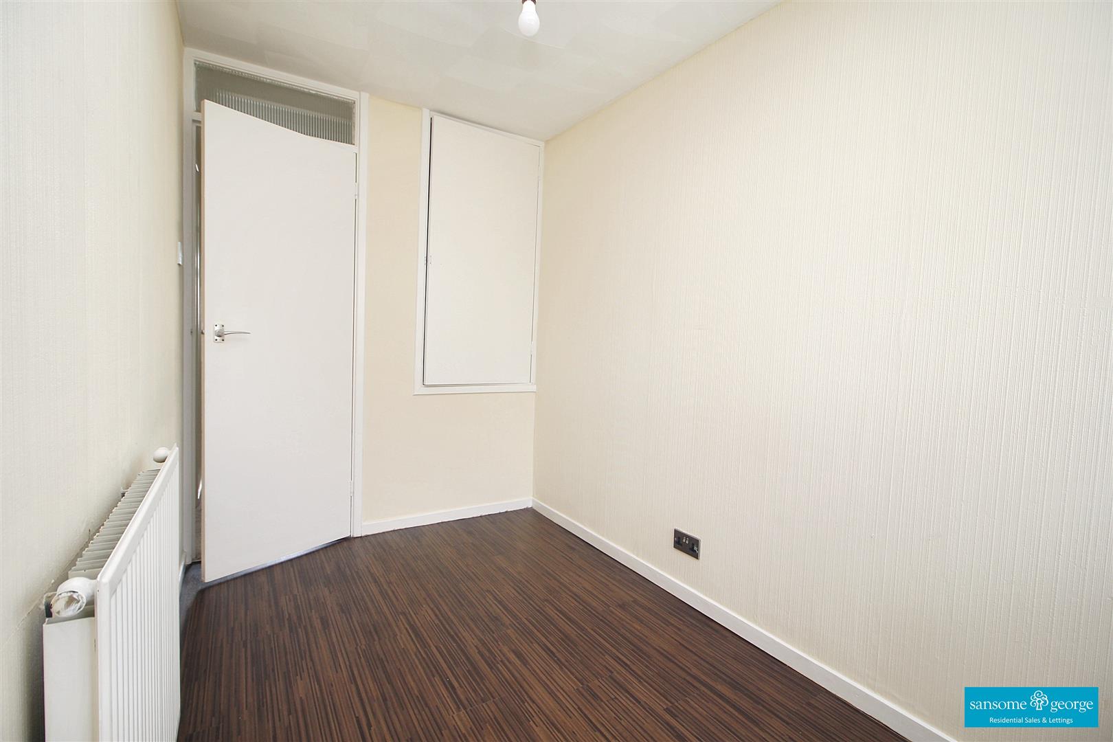 Barnwood Close, Reading, Berkshire